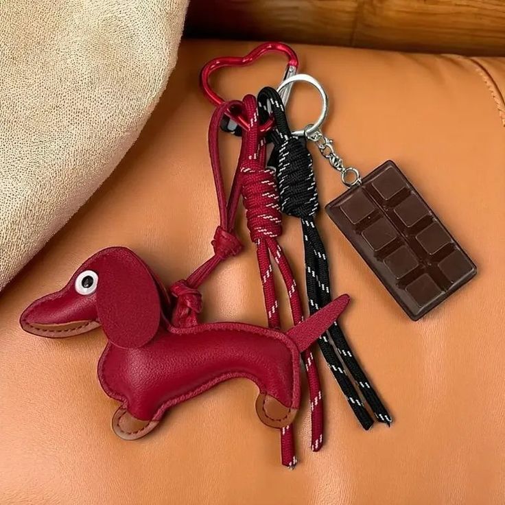 CHARMPOP DACHSHUND DOG BAG CHARM DACHSHUND DOG BAG CHARM