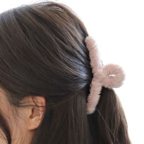 CHARMPOP FURRY HAIR CLAW FURRY HAIR CLAW
