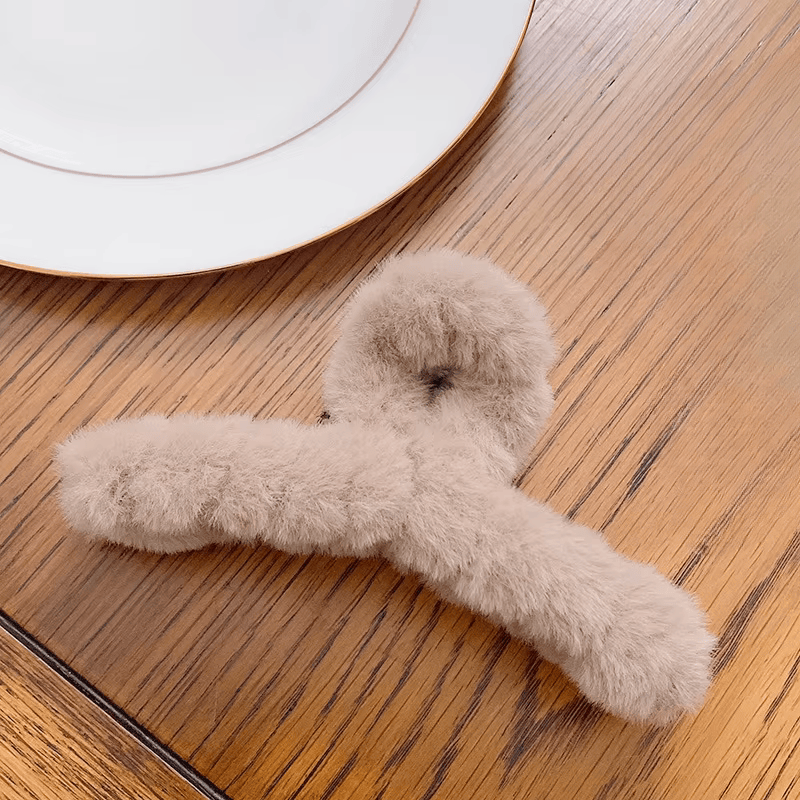 CHARMPOP FURRY HAIR CLAW FURRY HAIR CLAW