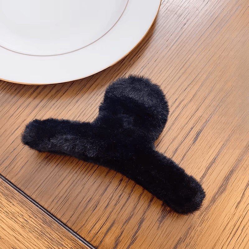 CHARMPOP FURRY HAIR CLAW FURRY HAIR CLAW