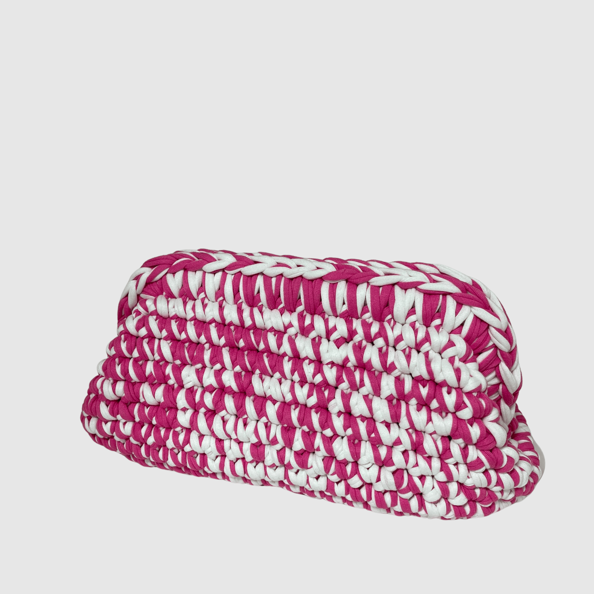 CHARMPOP THE ARIEL CROCHET CLUTCH THE ARIEL CROCHET CLUTCH