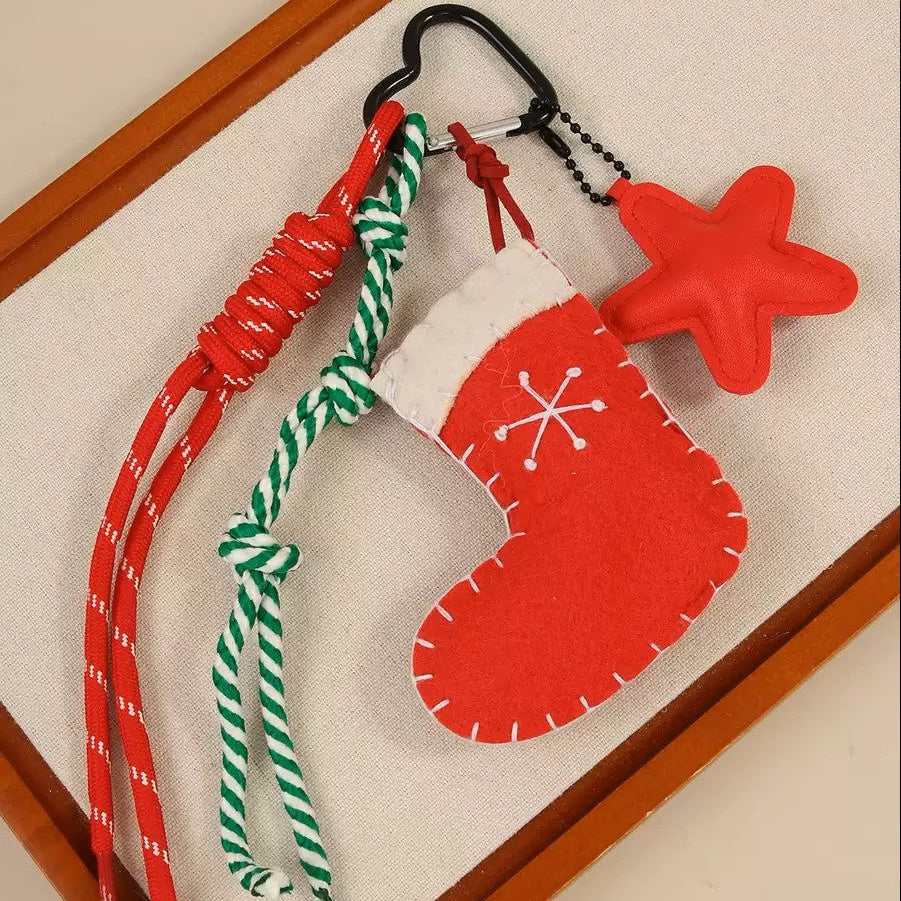 CHARMPOP WINTER WISH BAG CHARM WINTER WISH BAG CHARM