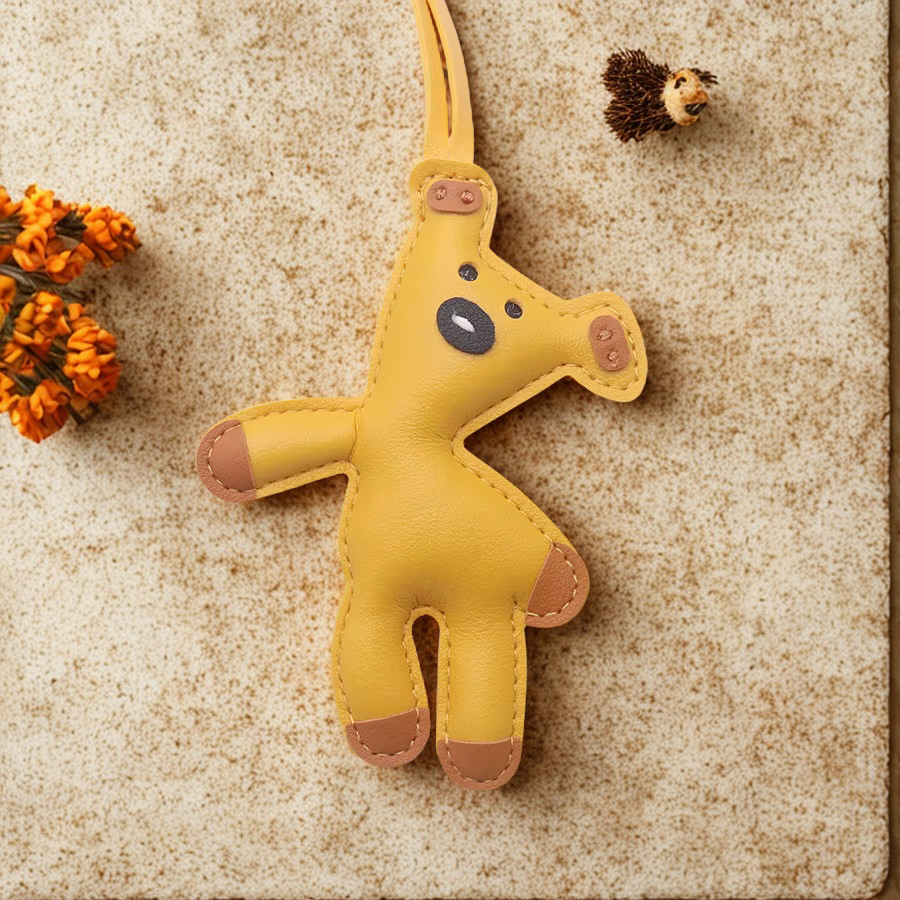 MR. BEAN TEDDY LEATHER CHARM