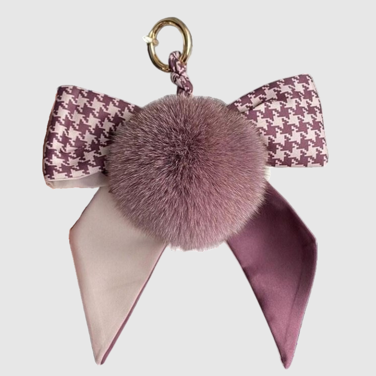 BOWED POMPOM CHARM