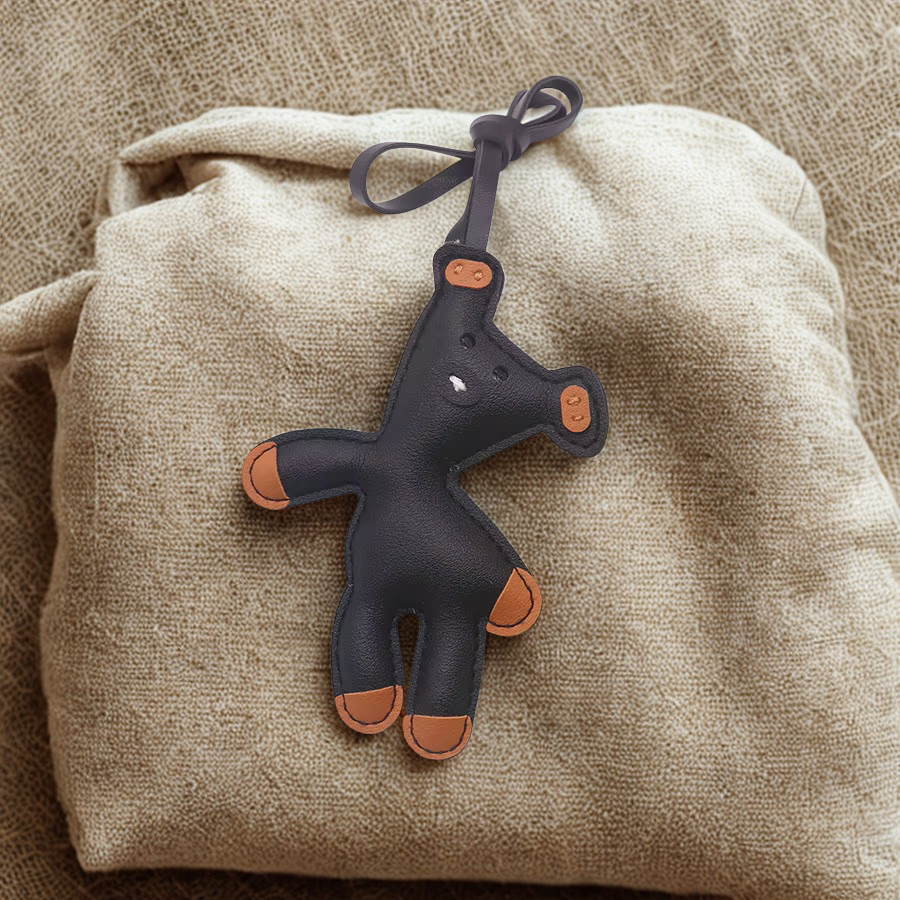 MR. BEAN TEDDY LEATHER CHARM