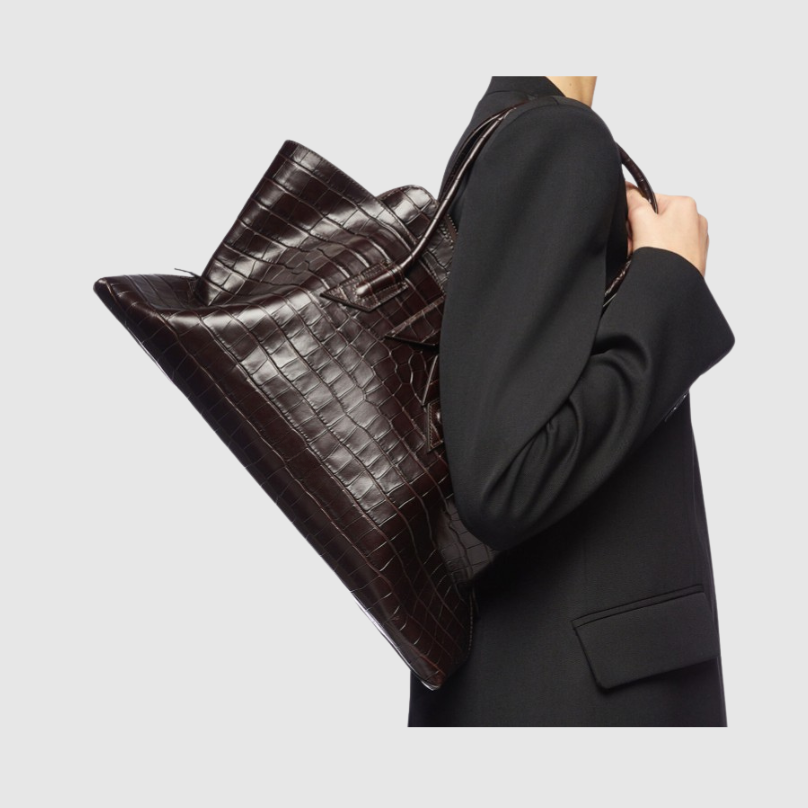 THE NORA ASYMMETRIC BAG