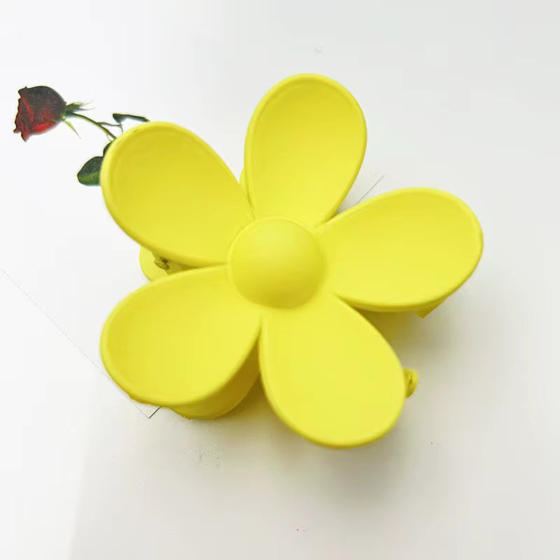 FLOWER HAIR CLAW