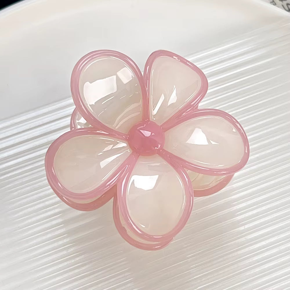 PLUMERIA HAIR CLAW