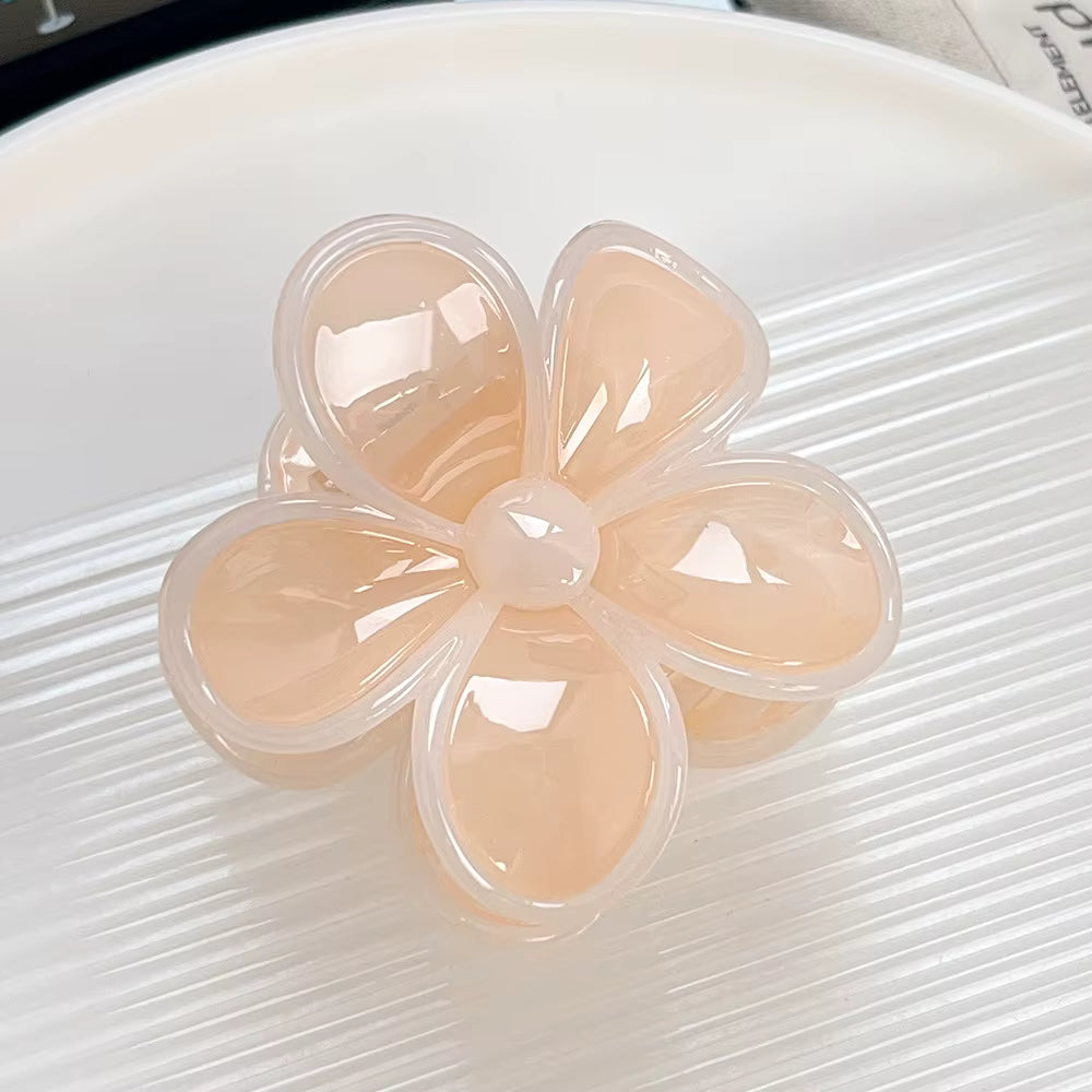 PLUMERIA HAIR CLAW
