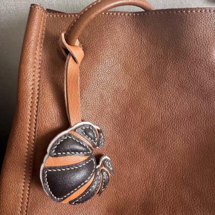 CROISSANT LEATHER BAG CHARM