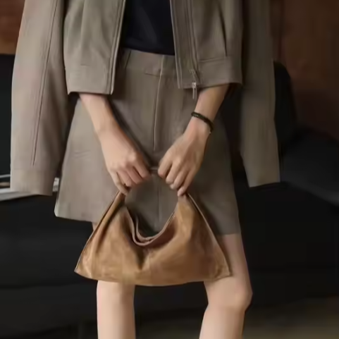 THE ISLA CARRY BAG