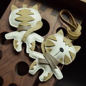 KITTEN CUB LEATHER CHARM