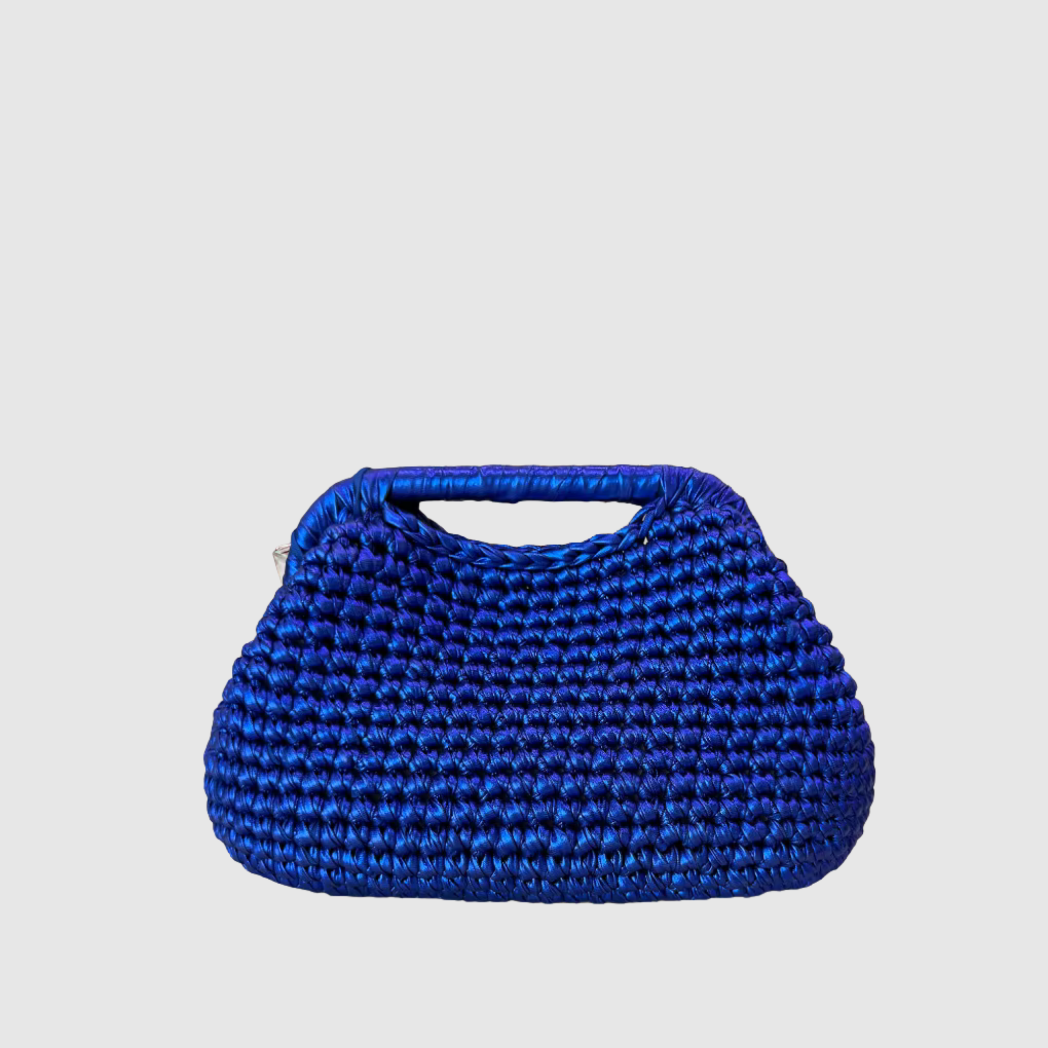 THE LUCIA METALLIC CLUTCH