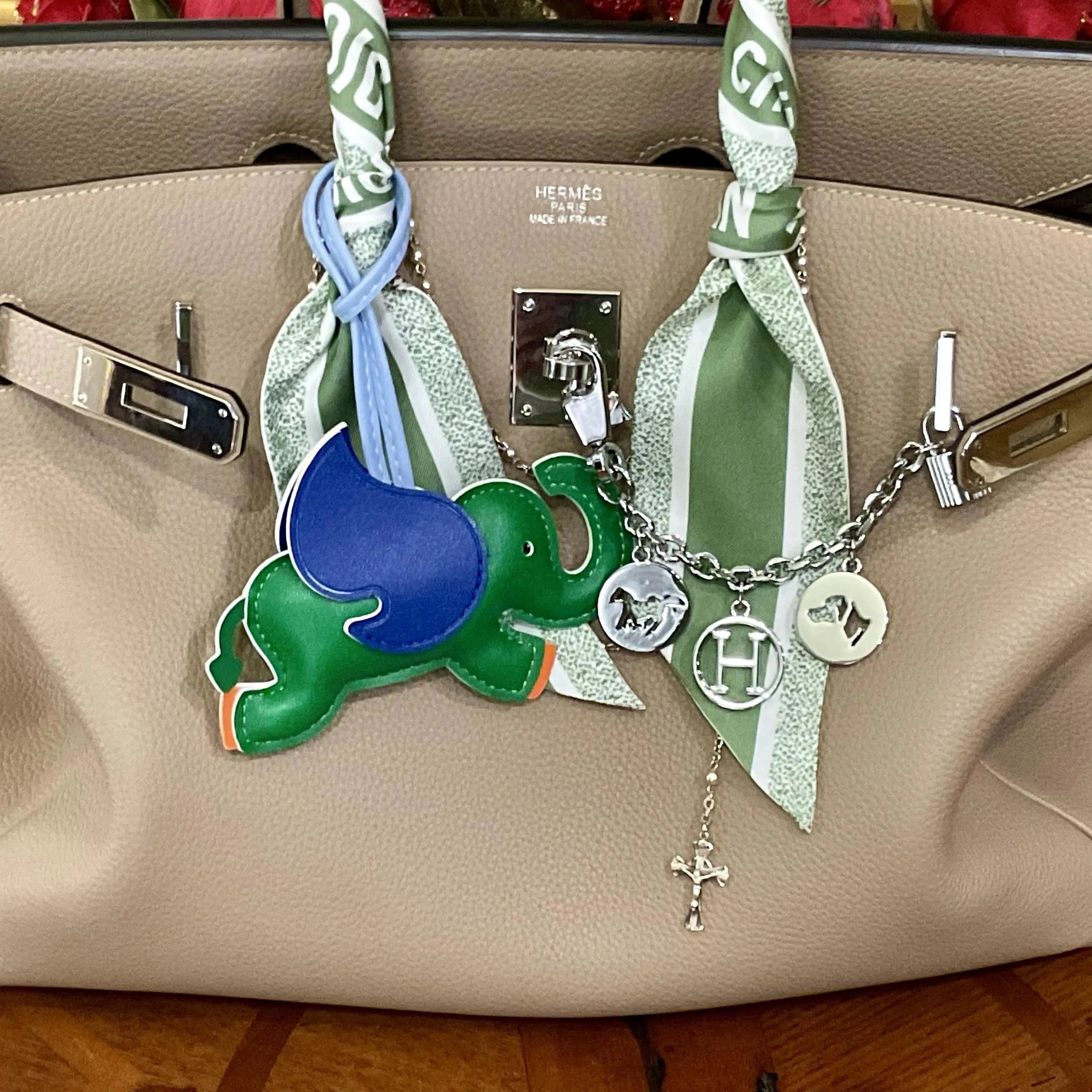 CHARMPOP DUMBO BAG CHARM DUMBO BAG CHARM