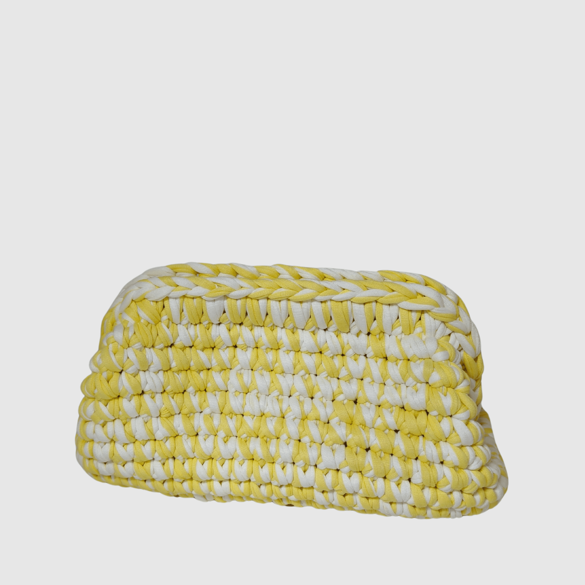 CHARMPOP THE ARIEL CROCHET CLUTCH THE ARIEL CROCHET CLUTCH