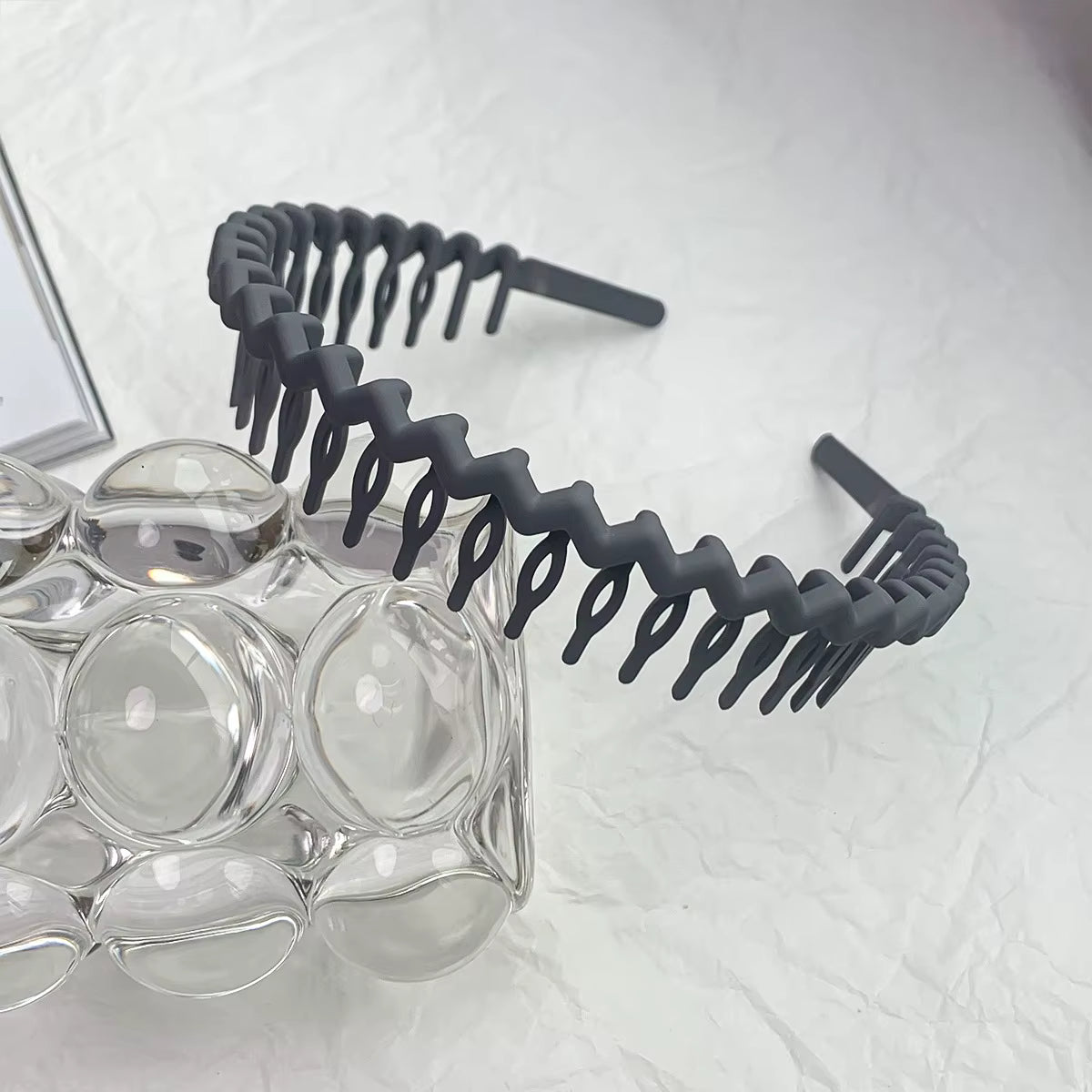 CHARMPOP ZIGZAG TOOTH HEADBAND ZIGZAG TOOTH HEADBAND