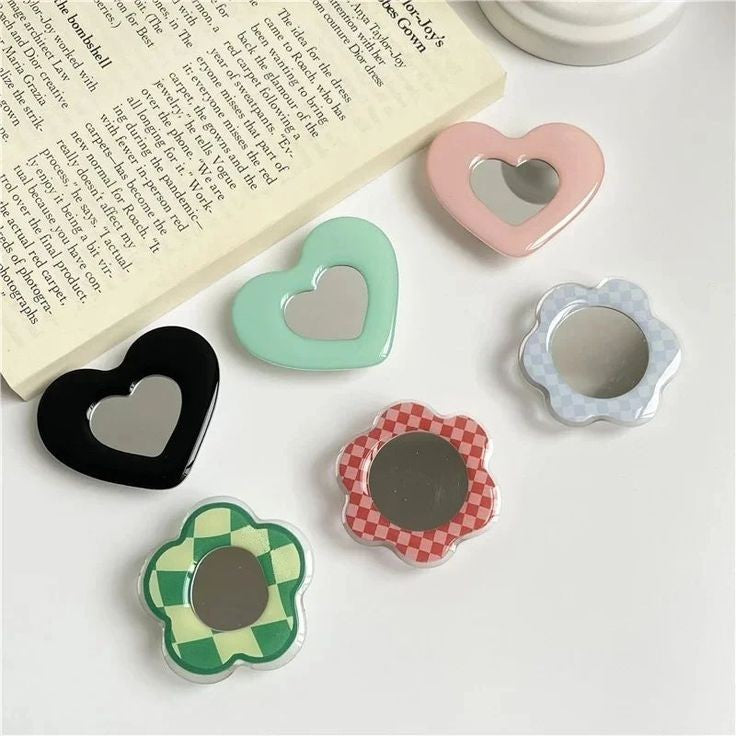 MIRROR HEART POP SOCKET