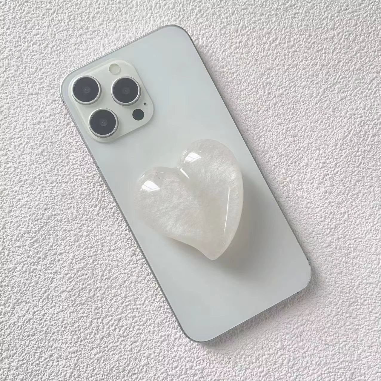 GLOSSY HEART POP SOCKET
